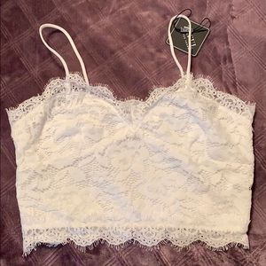 Lace crop tank top